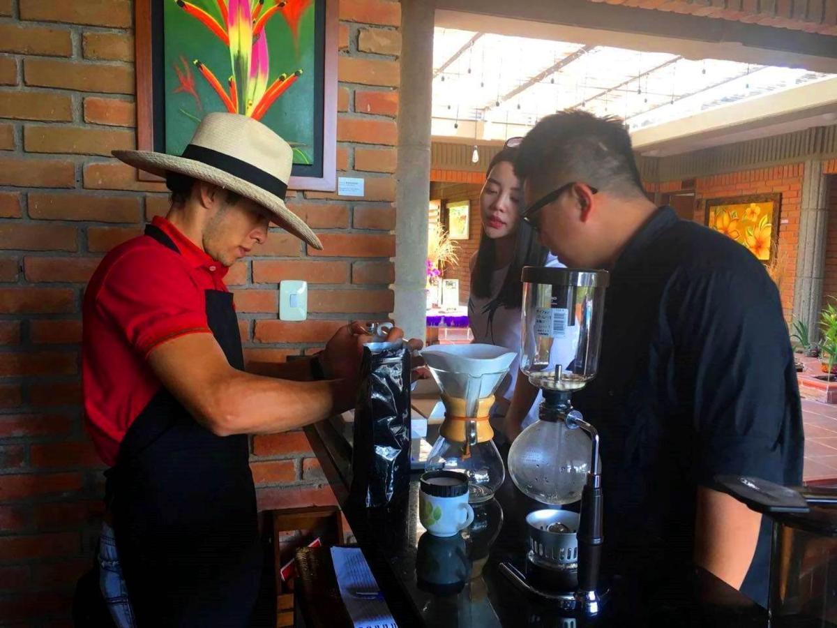 Finca Del Cafe - Casa Typica サンタ・ロサ・デ・カバル エクステリア 写真