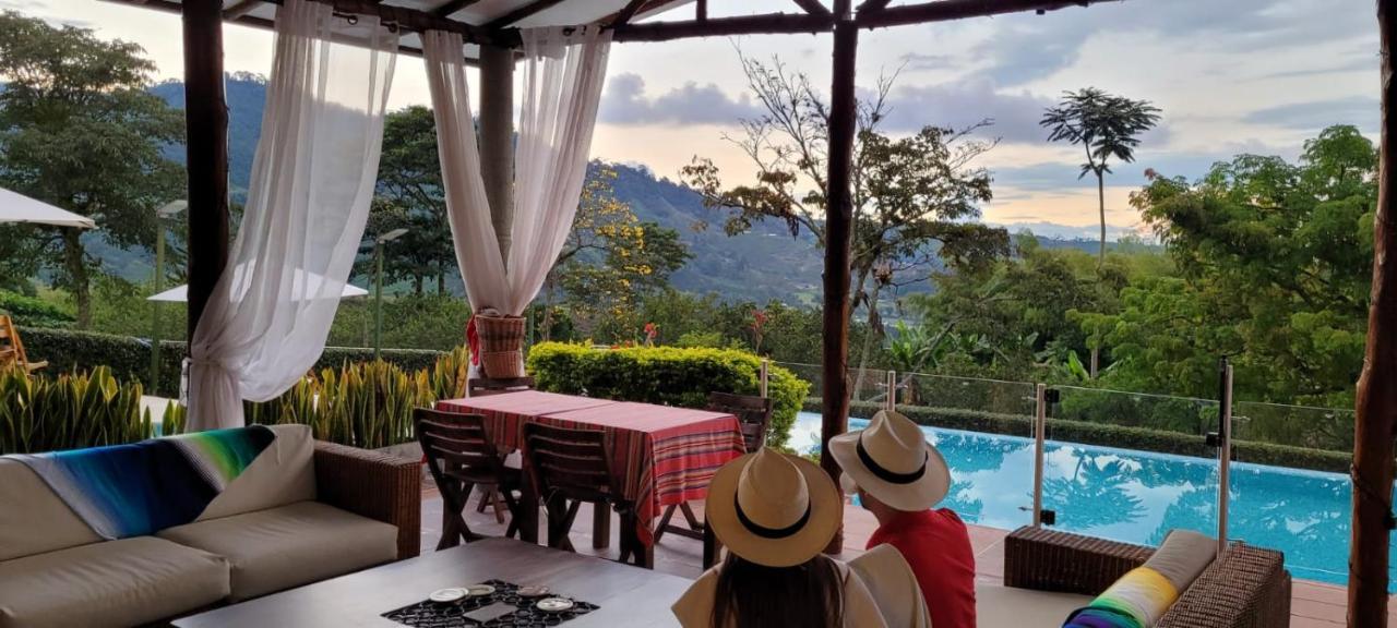 Finca Del Cafe - Casa Typica サンタ・ロサ・デ・カバル エクステリア 写真